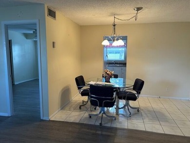 First floor 2/2 convertible unit floor plan, (currently a one - photo 8