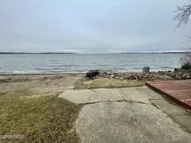 Great opportunity for a lake cabin on Lake Kampeska! - photo 2