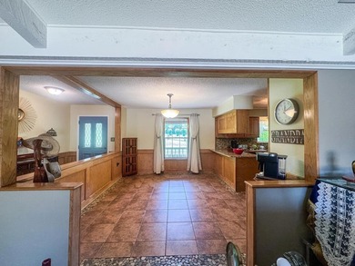 Welcome to The Homeplace, a private lakeside retreat in Hughes - photo 8
