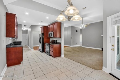 Fantastic location near the North Rec pool and playground! This - photo 11