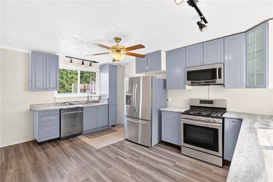 Welcome home to this adorable 2 story home with beautiful river - photo 3