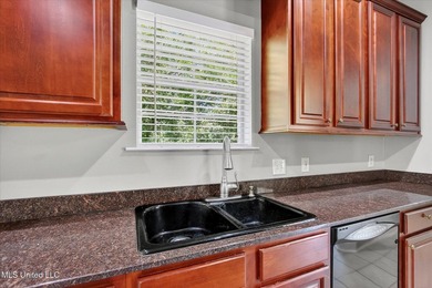 Fantastic location near the North Rec pool and playground! This - photo 14