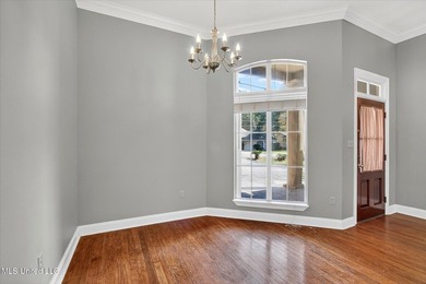 Fantastic location near the North Rec pool and playground! This - photo 18