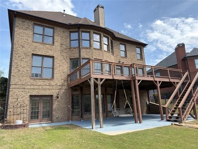 Beautifully situated on a golf course lot in Hamilton Mill, 1658 - photo 19