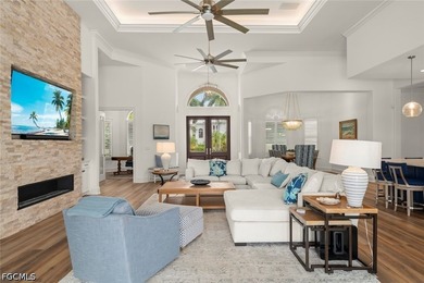 Beautiful fully reimagined and updated home in the private golf - photo 19