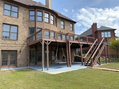 Beautifully situated on a golf course lot in Hamilton Mill, 1658 - photo 20