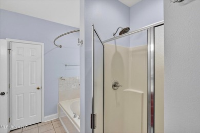 Fantastic location near the North Rec pool and playground! This - photo 25