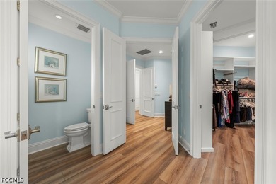 Beautiful fully reimagined and updated home in the private golf - photo 28