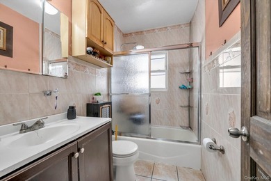 location! location! Prime Auburndale location! This tastefully - photo 9