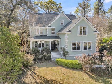 Offering Expansive Lagoon and Golf Course Views in Stono Ferry - photo 2