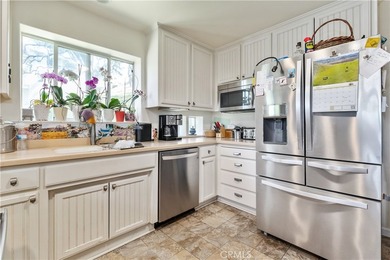 PRICE REDUCED! Located in the gated lake community of Oak Shores - photo 8