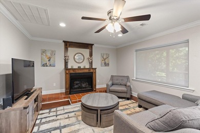Just a few steps from Lake O' the Pines, this fully furnished - photo 10