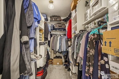THIS PROPERTY IS CURRENTLY UNDER CONTRACT WITH A 48 HR FIRST - photo 17