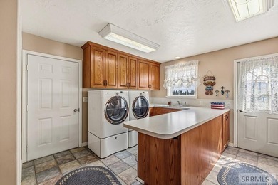 THIS PROPERTY IS CURRENTLY UNDER CONTRACT WITH A 48 HR FIRST - photo 25