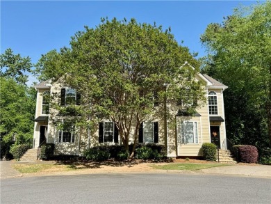 Lake Townhome/Townhouse For Sale in Cumming, Georgia