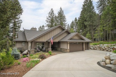 Absolute Stone Ridge Stunner! Nestled in the trees on the 10th - photo 4