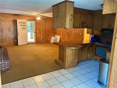 Enjoy the best of lake life in this charming 3-bedroom, 2-bath - photo 22