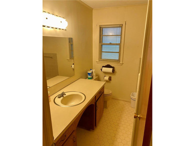 Enjoy the best of lake life in this charming 3-bedroom, 2-bath - photo 25