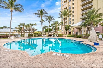 Enjoy the penthouse lifestyle in Grand Isle! The top floor - photo 31