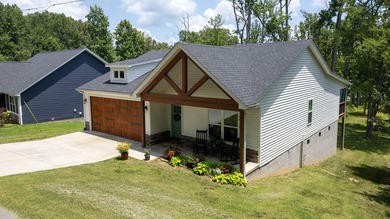 Waterfront living at an accessible price in this nearly new home - photo 35
