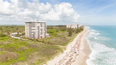 Enjoy the penthouse lifestyle in Grand Isle! The top floor - photo 35