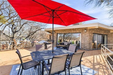 Stunning split-level, fully-furnished and deep-watered - photo 12