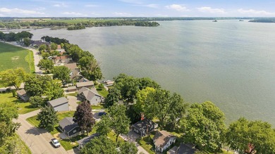 Just listed. Raised Ranch with 50 feet of prime shoreline along - photo 15