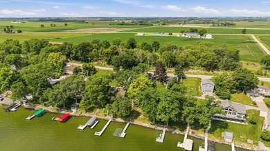 Just listed. Raised Ranch with 50 feet of prime shoreline along - photo 17