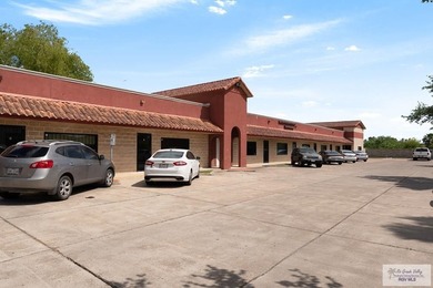 Great Investment Opportunity, 9 Unit Income producing commercial