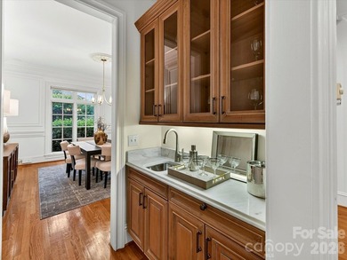 Impressive Ballantyne Country Club home set along the golf - photo 5