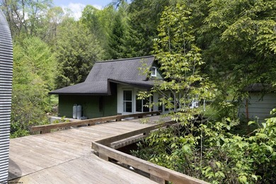 Serene Country Getaway Near Teter Lake. Escape to peace and - photo 4