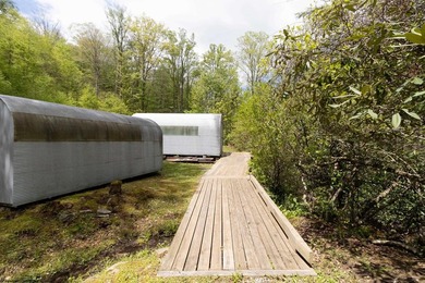 Serene Country Getaway Near Teter Lake. Escape to peace and - photo 10