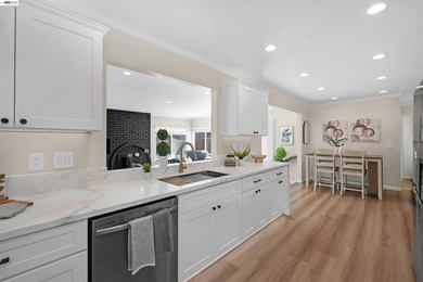 Fully updated retreat that balances modern luxury with warm - photo 17
