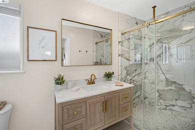 Fully updated retreat that balances modern luxury with warm - photo 24