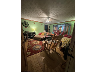 Bring your vision to this spacious 4-bedroom, 2-bath - photo 6