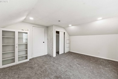 BACK ON MARKET WITH IMPROVEMENTS! Beautifully updated 3 bed 2 - photo 27