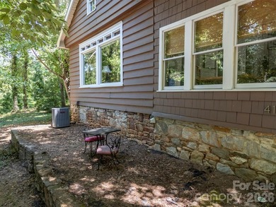 Grace Hill, circa 1930, captures the quiet charm of the Lake - photo 31