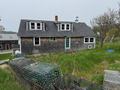 A rare inner harbor offering with a 5 bedroom house and a 32 x - photo 12