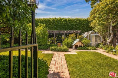 Located on one of the most desirable streets in all of Los - photo 16