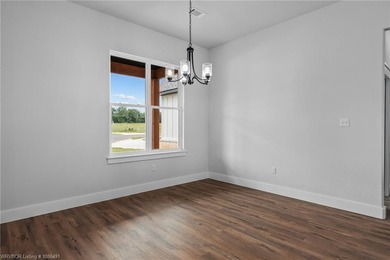 Welcome to East Village! This thoughtfully designed 3-bedroom, 2 - photo 27