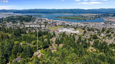 Welcome to this beautifully maintained 4-bedroom, 3-bathroom - photo 27