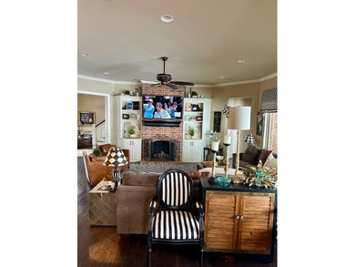 Welcome to your front-row seat to the finest country club living - photo 7