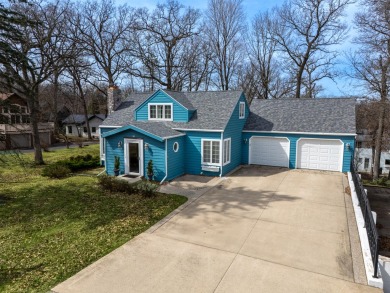Lake Geneva Home For Sale in Fontana Wisconsin