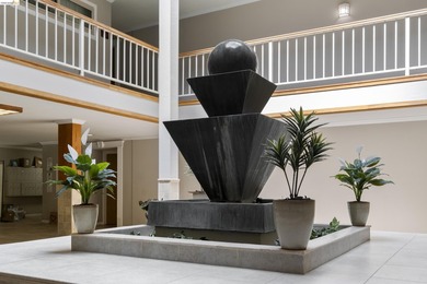 Chic top floor condo in the desirable Crescent Villa - photo 19