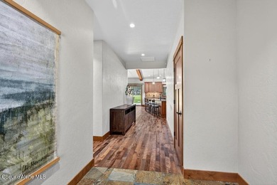Perfectly positioned along the prestigious Highlands Golf Course - photo 5