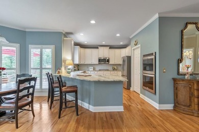 Welcome to exceptional golf course living in sought-after - photo 3