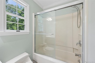 HALESITE COLONIAL Tucked away on a beautifully private - photo 45