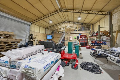 Income producing, potential Barndominiom. live and operate a - photo 28