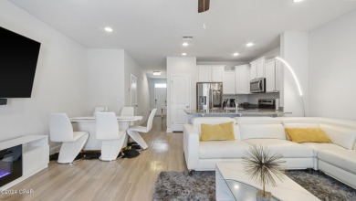 Lake Townhome/Townhouse For Sale in Panama City Beach, Florida