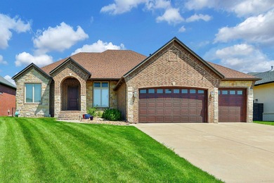 Harbor Isle Lake Home Sale Pending in Wichita Kansas